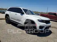 2023 Jeep CHEROKEE photo