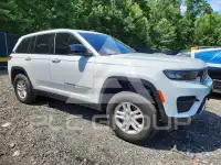 2023 Jeep CHEROKEE photo