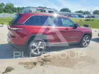 2023 Jeep CHEROKEE photo
