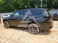 2023 Jeep CHEROKEE фото