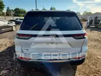 2023 Jeep CHEROKEE photo