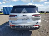 2023 Jeep Grand Cherokee photo