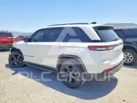 2023 Jeep CHEROKEE photo