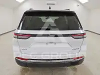 2023 Jeep CHEROKEE фото