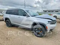 2023 Jeep CHEROKEE фото
