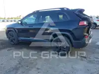 2023 Jeep CHEROKEE photo