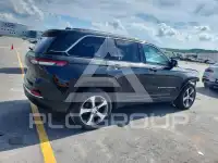 2023 Jeep CHEROKEE фото