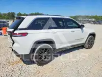 2023 Jeep CHEROKEE фото