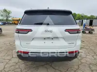 2023 Jeep CHEROKEE photo