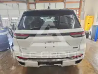 2023 Jeep CHEROKEE фото