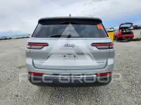 2023 Jeep CHEROKEE фото