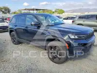 2023 Jeep CHEROKEE фото