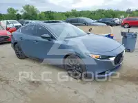 2023 Mazda 3 фото