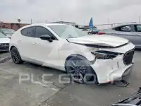 2023 Mazda 3 photo
