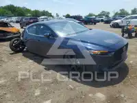 2023 Mazda 3 фото