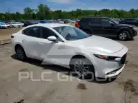 2023 Mazda 3 фото
