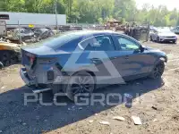 2023 Mazda 3 фото