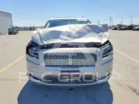 2023 Lincoln NAUTILUS photo