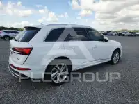 2023 Audi Q7 фото