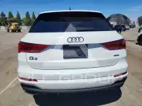 2023 Audi Q3 фото