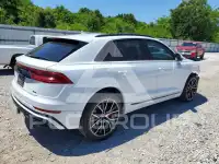 2023 Audi Q8 фото