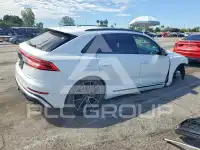 2023 Audi Q8 фото