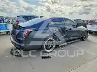 2023 Cadillac CT4 фото