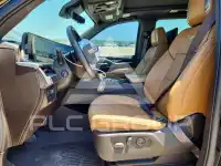 2023 Cadillac ESCALADE фото
