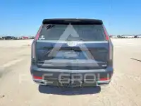 2023 Cadillac ESCALADE photo