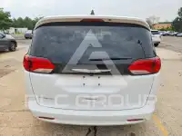 2023 Chrysler Pacifica photo