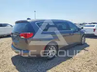 2023 Chrysler Pacifica photo