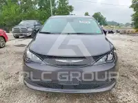 2023 Chrysler Pacifica photo