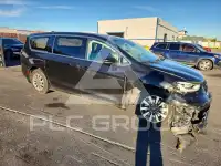 2023 Chrysler PACIFICA photo