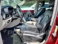 2023 Chrysler PACIFICA photo