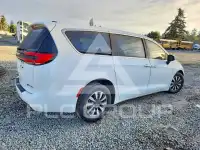 2023 Chrysler PACIFICA photo