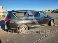 2023 Chrysler PACIFICA photo