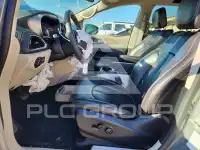 2023 Chrysler PACIFICA photo