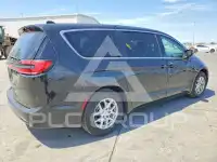 2023 Chrysler PACIFICA photo