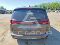 2023 Chrysler PACIFICA фото