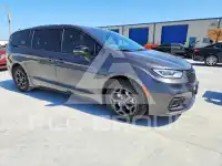 2023 Chrysler PACIFICA photo