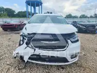 2023 Chrysler PACIFICA фото