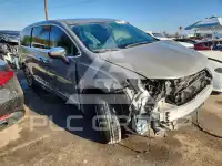 2023 Chrysler PACIFICA фото