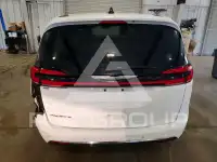 2023 Chrysler PACIFICA фото