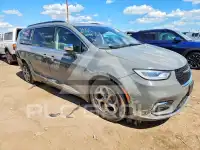 2023 Chrysler PACIFICA photo