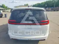 2023 Chrysler PACIFICA фото