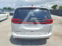 2023 Chrysler PACIFICA фото