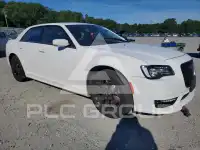 2023 Chrysler 300 фото