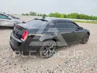 2023 Chrysler 300 фото