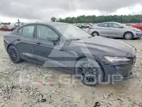 2023 Volvo S60 фото