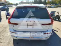 2023 Volvo XC60 фото